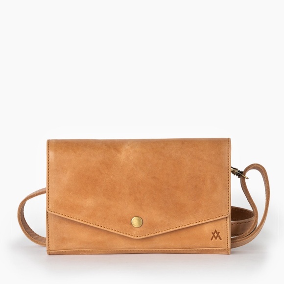ELEVATE - DiMarco 3-in-1 Tan Leather Shoulder Bag, Belt Bag, Crossbody - Picture 1 of 6